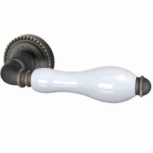 Комплект на 3 двери - Ручка дверная межкомнатная Armadillo Silvia CL 1ABL-18/WP-109 темная медь/бел.фарфор